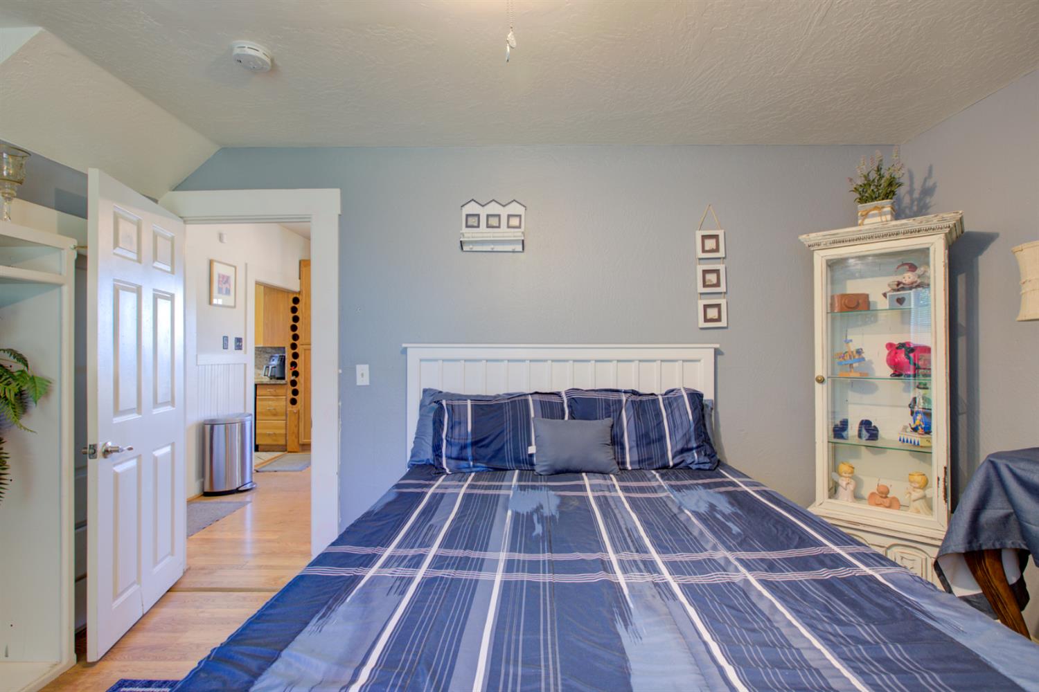 16221 Gustafson Ave, Patterson, CA 95363