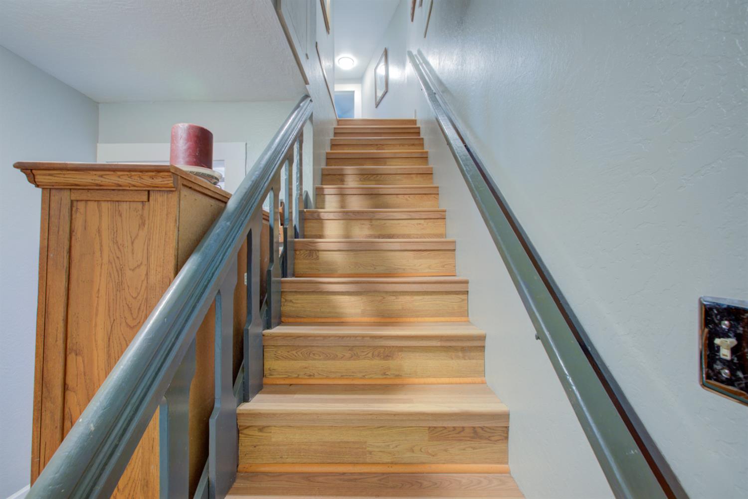 16221 Gustafson Ave, Patterson, CA 95363