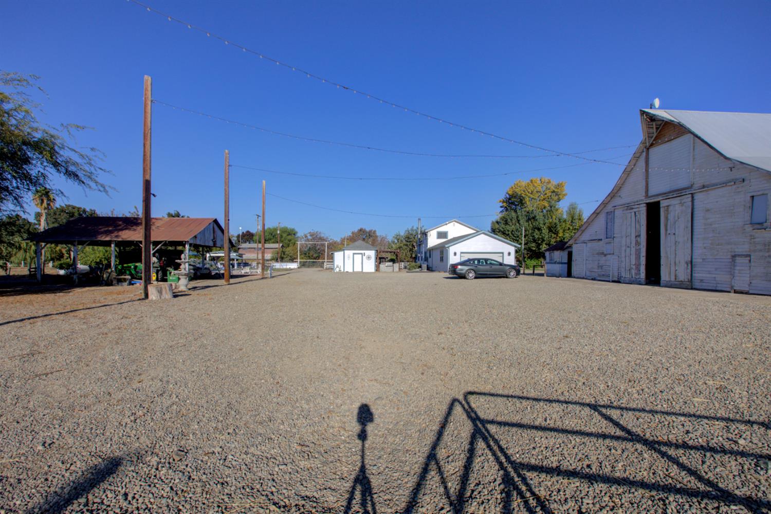 16221 Gustafson Ave, Patterson, CA 95363