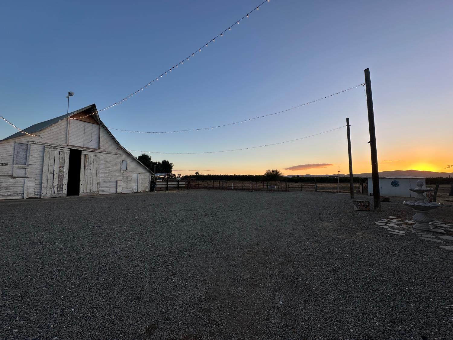 16221 Gustafson Ave, Patterson, CA 95363