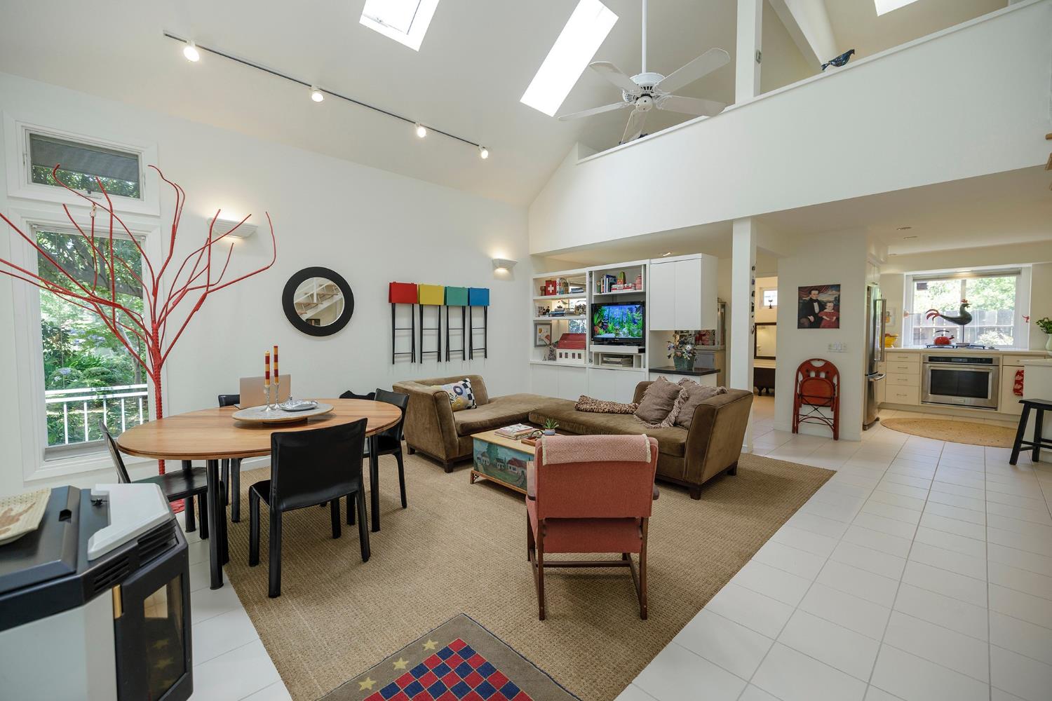 618 Brady Ave, Modesto, CA 95354