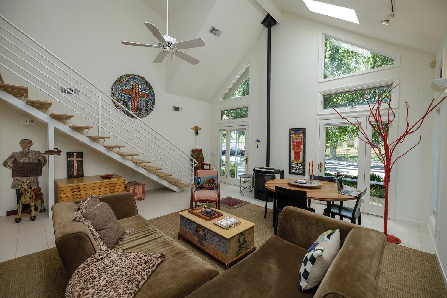 618 Brady Ave, Modesto, CA 95354