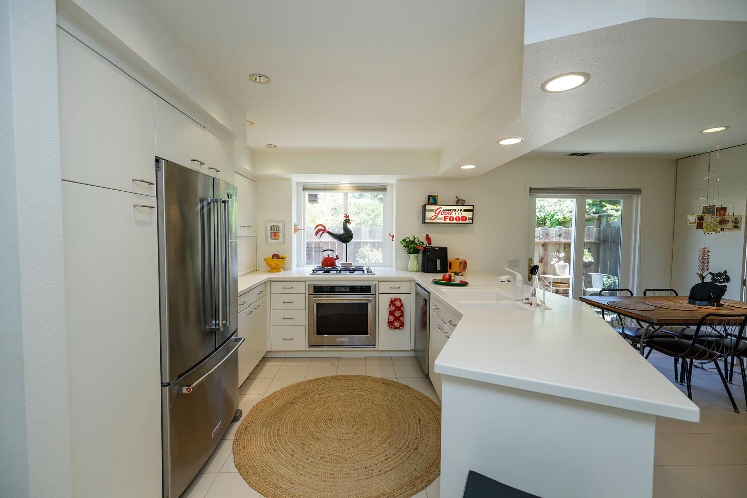 618 Brady Ave, Modesto, CA 95354