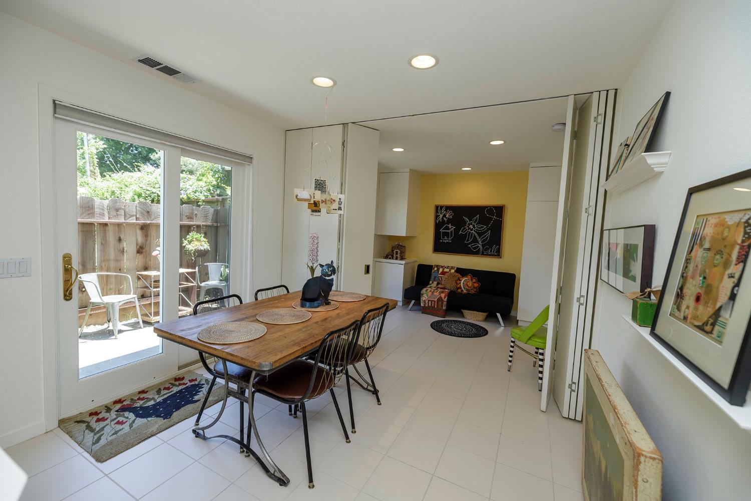 618 Brady Ave, Modesto, CA 95354