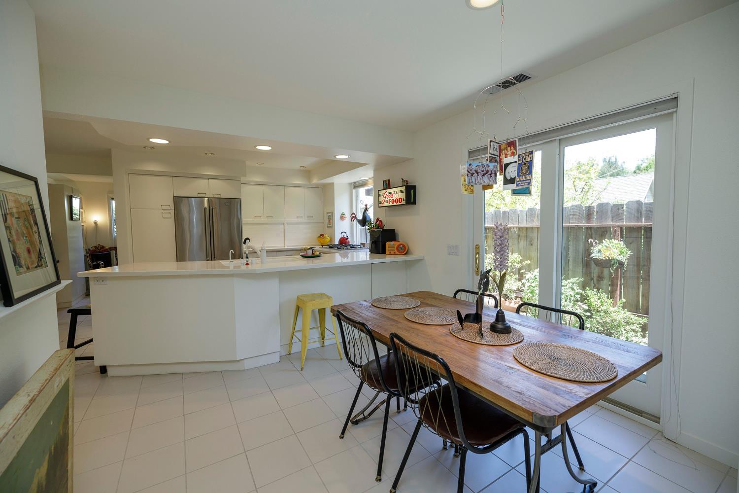 618 Brady Ave, Modesto, CA 95354