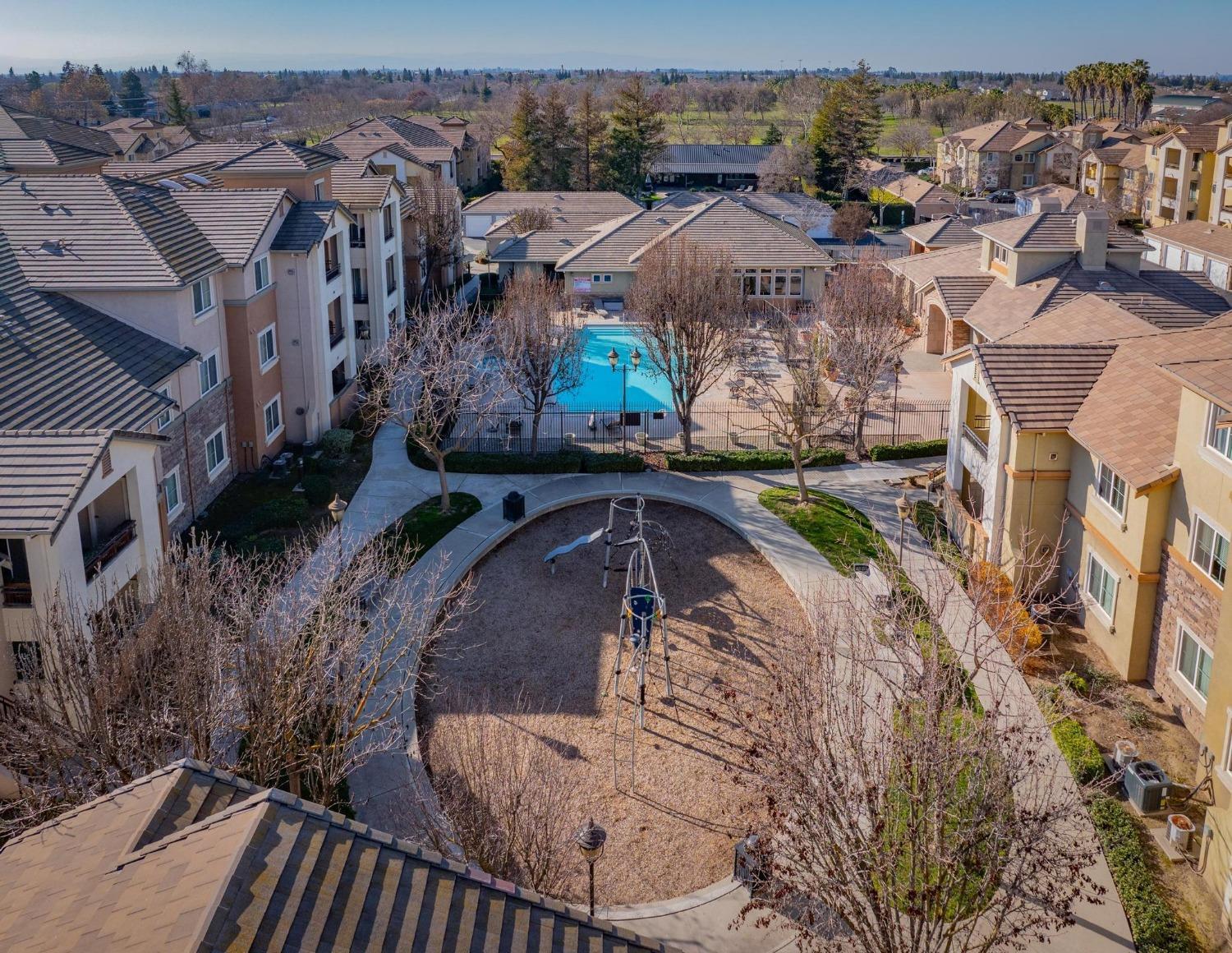 1360 Shady Ln #1022, Turlock, CA 95382