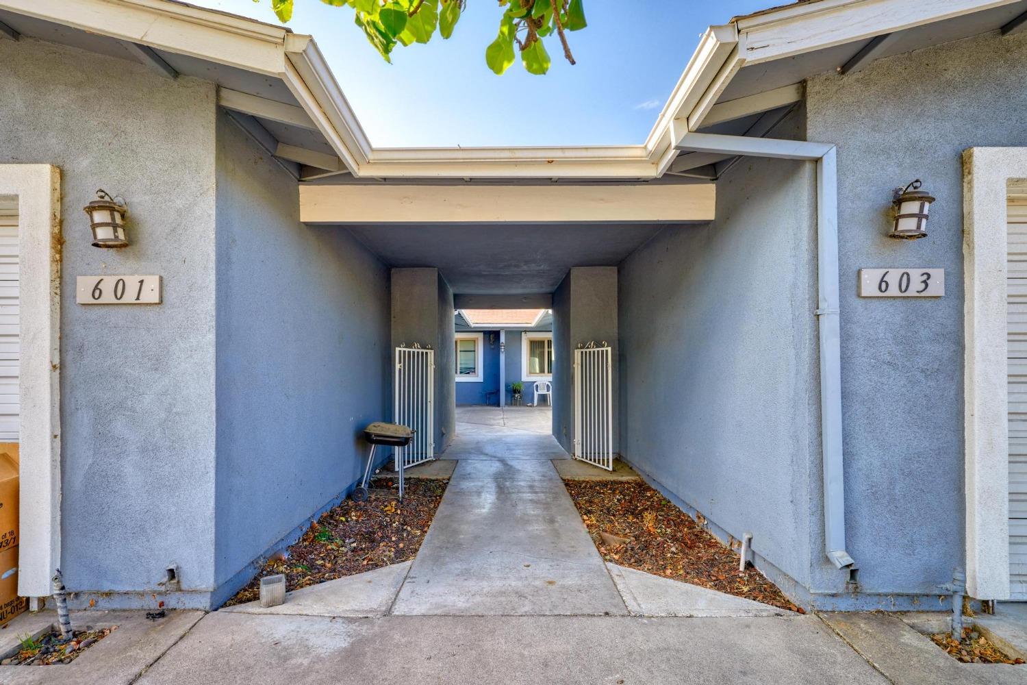 601 603 Fort Sumpter Dr, Modesto, CA 95354