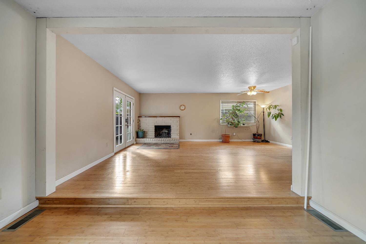 3312 Whitehorse Ave, Modesto, CA 95350