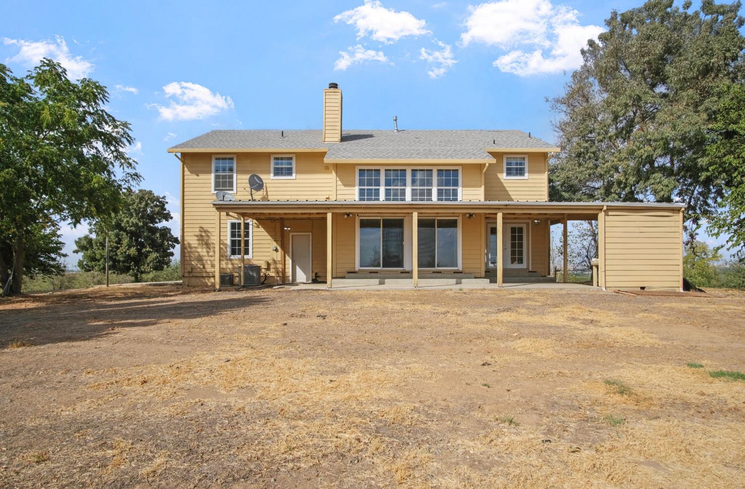 18624 Lake Rd, Hickman, CA 95323