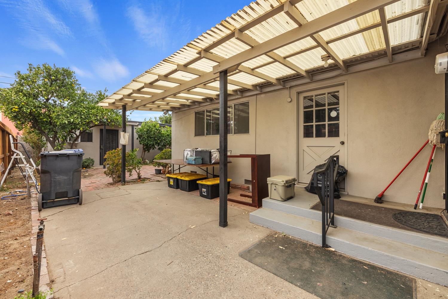 1535 Niel Ave, Turlock, CA 95380