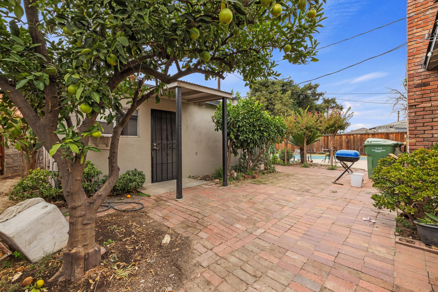 1535 Niel Ave, Turlock, CA 95380