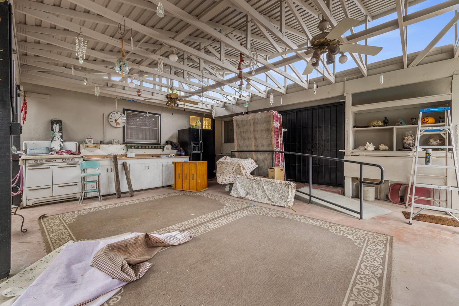 1535 Niel Ave, Turlock, CA 95380