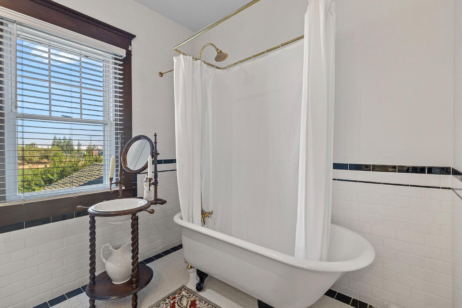 5237 Crows Landing Rd, Modesto, CA 95358