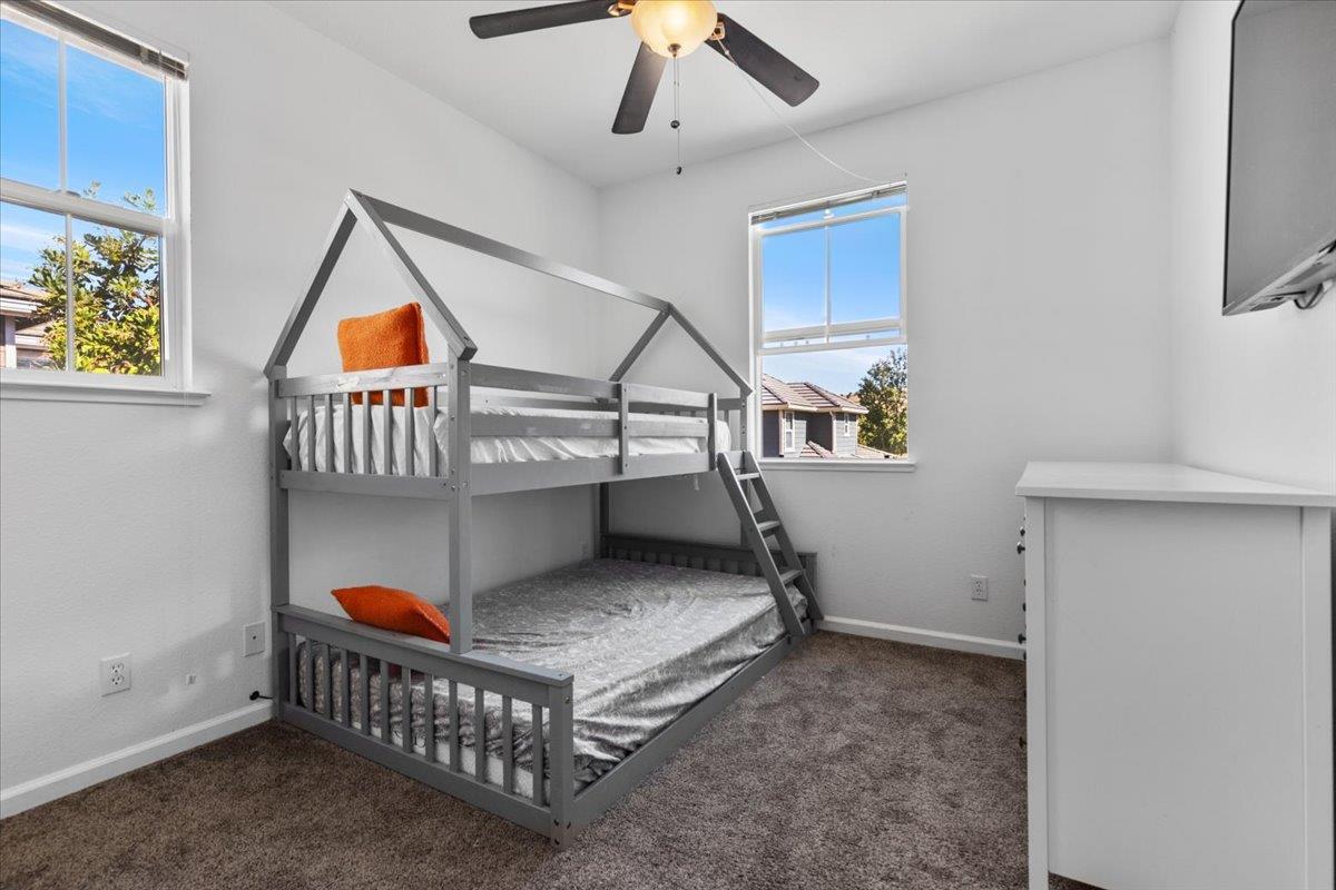 20855 Grapevine Dr, Patterson, CA 95363