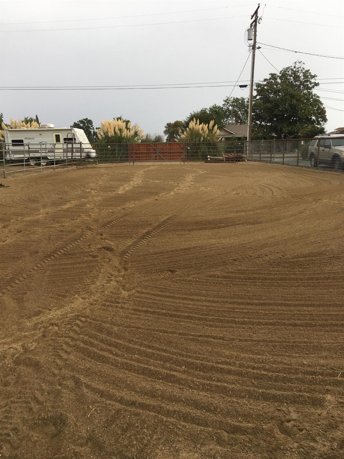 955 Elma St, Hickman, CA 95323