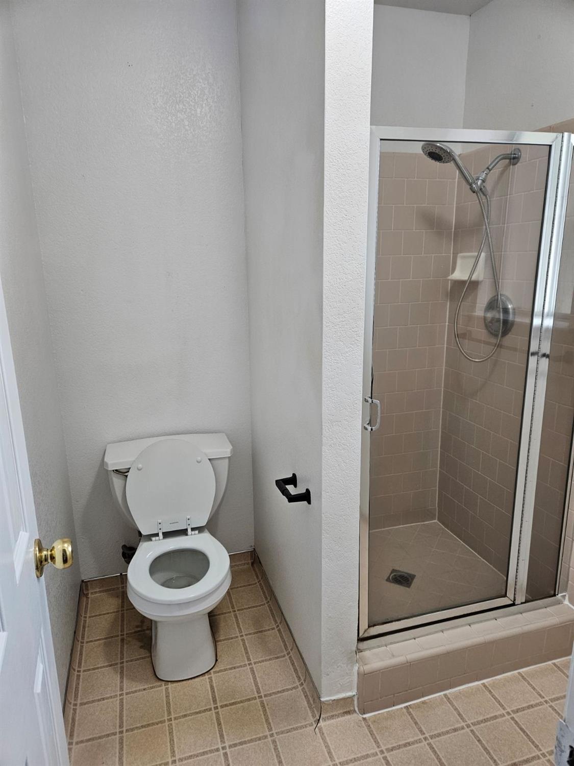 5306 White Rock Rd, Le Grand, CA 95333