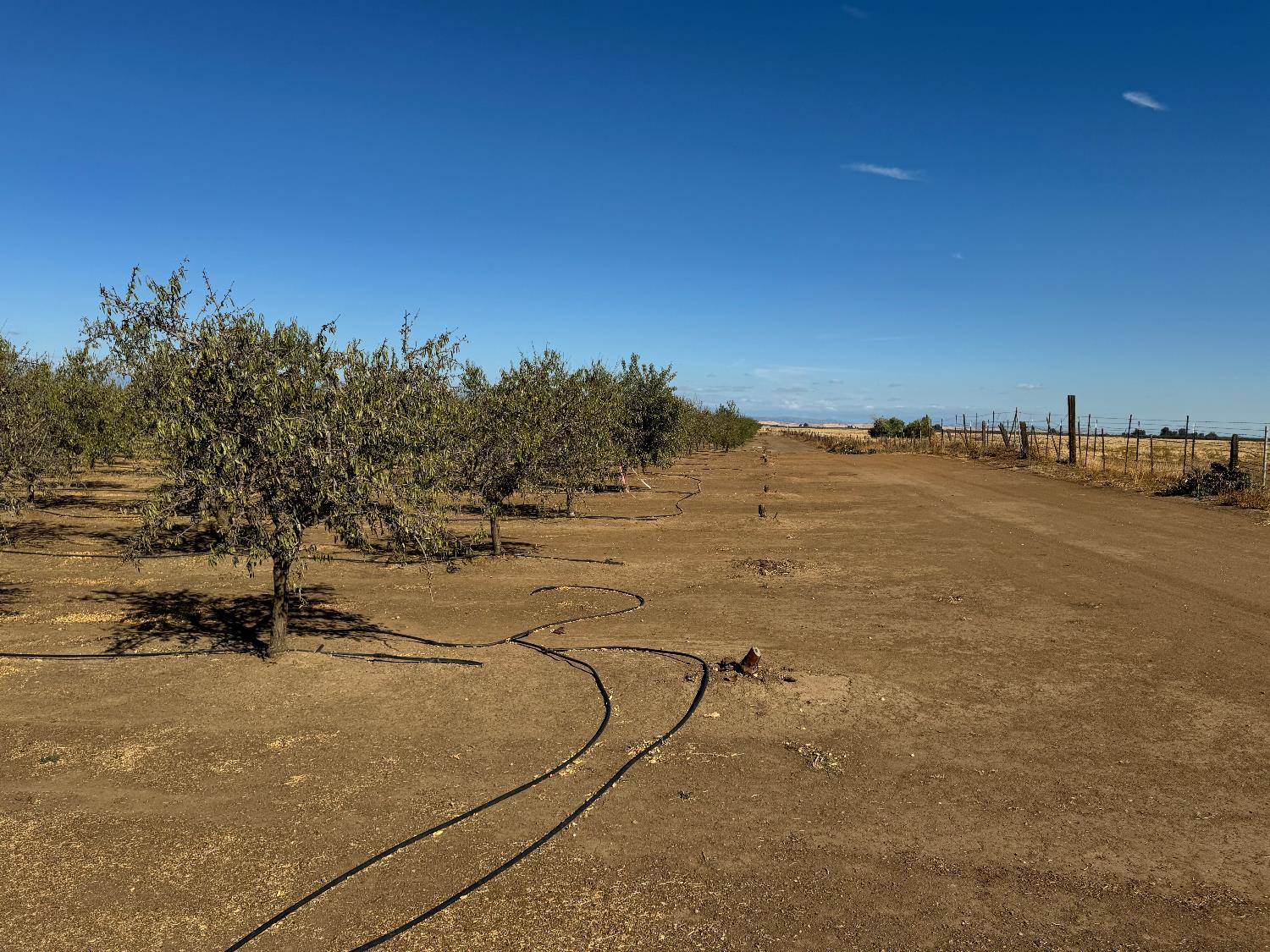 5306 White Rock Rd, Le Grand, CA 95333