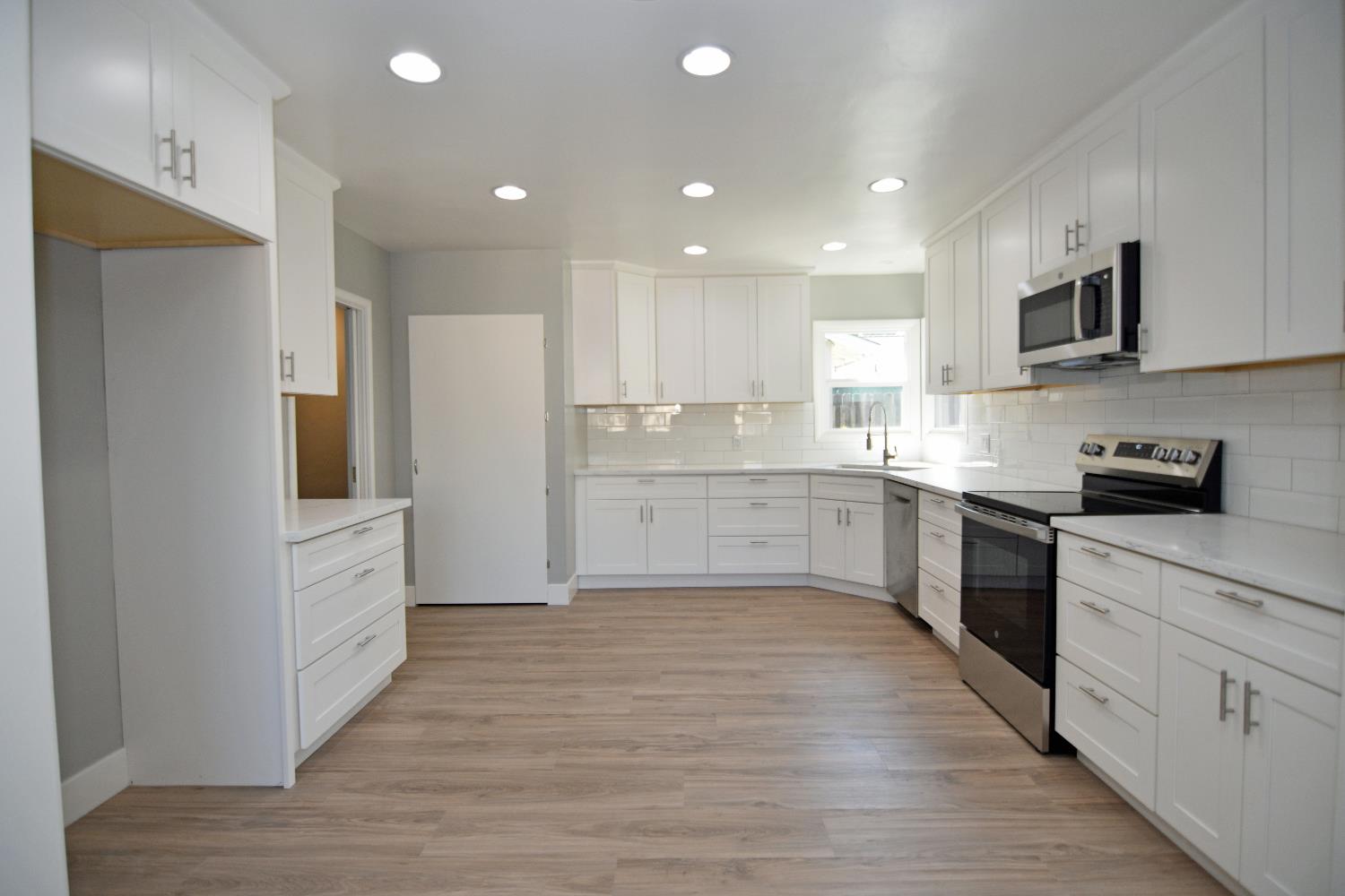 1509 Sycamore St, Turlock, CA 95380