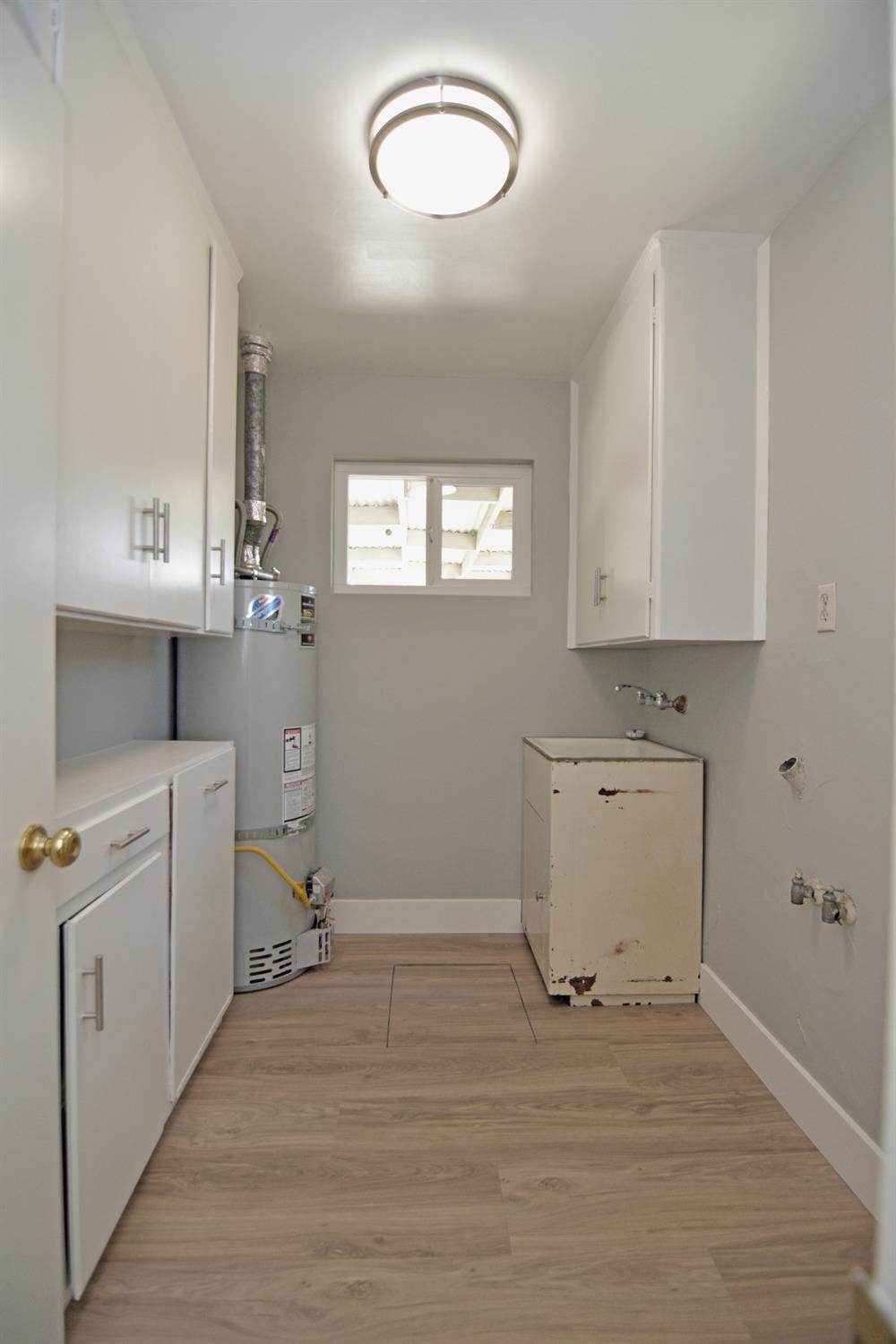 1509 Sycamore St, Turlock, CA 95380