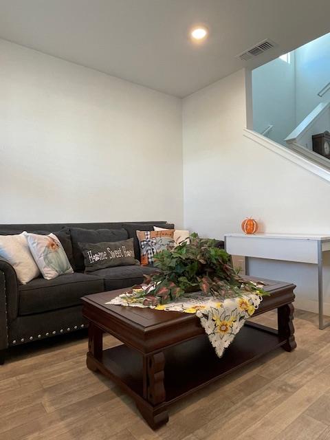 1718 Flaxen Ct, Manteca, CA 95337