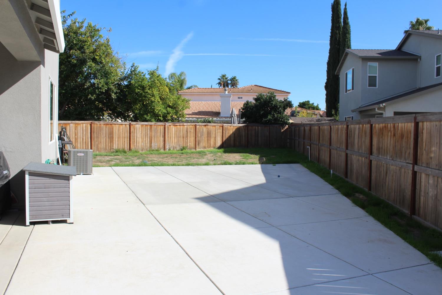 1718 Flaxen Ct, Manteca, CA 95337