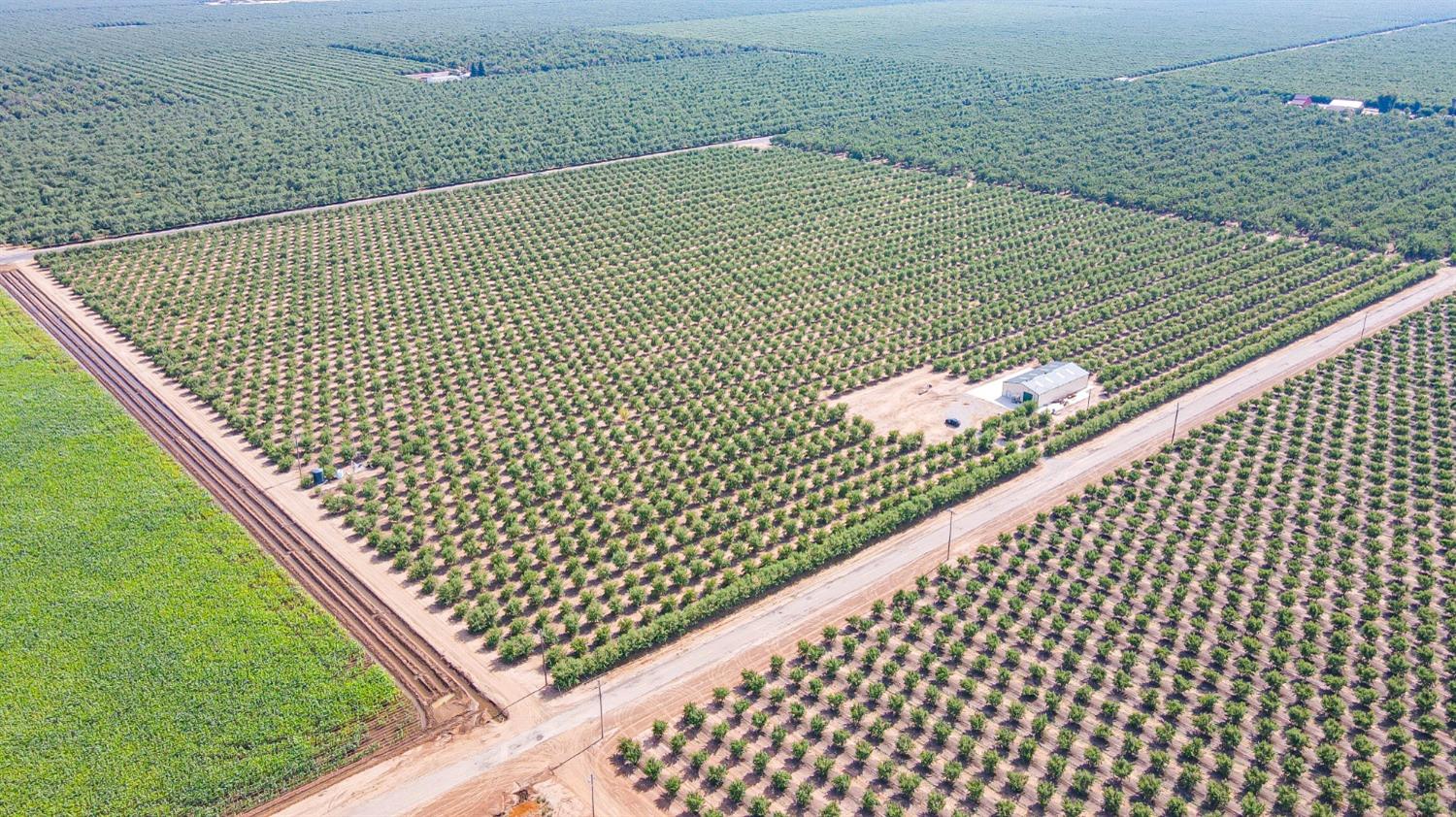 10391 Gillette Rd, Le Grand, CA 95333