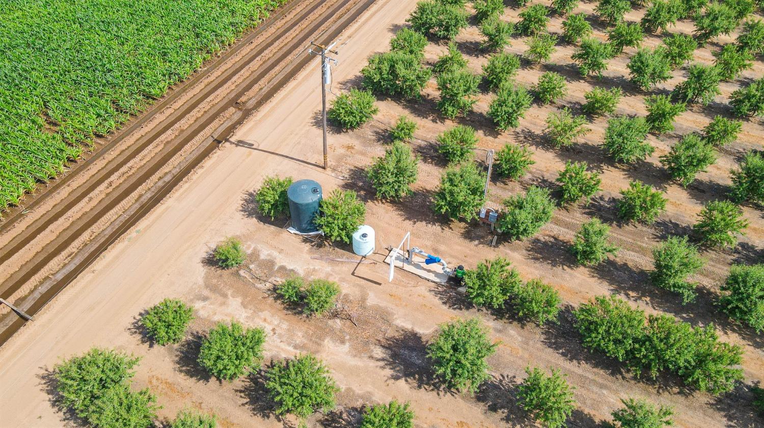 10391 Gillette Rd, Le Grand, CA 95333