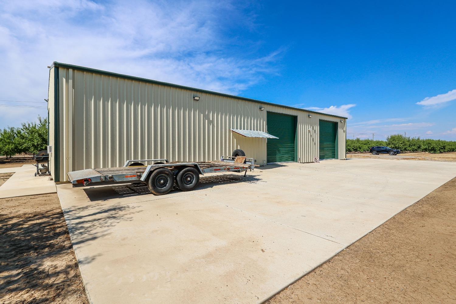 10391 Gillette Rd, Le Grand, CA 95333