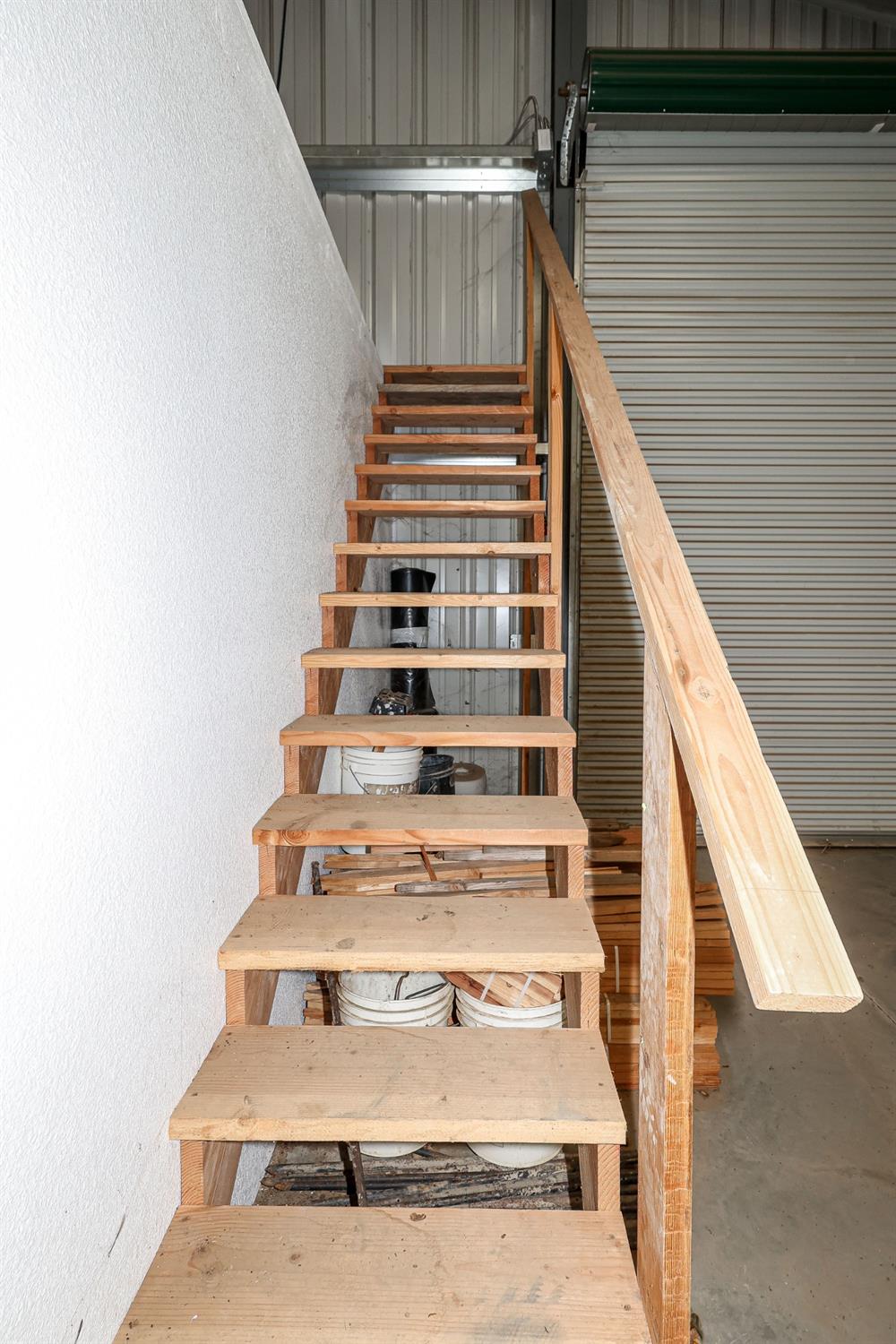 10391 Gillette Rd, Le Grand, CA 95333