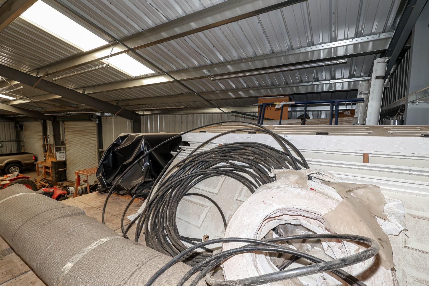 10391 Gillette Rd, Le Grand, CA 95333