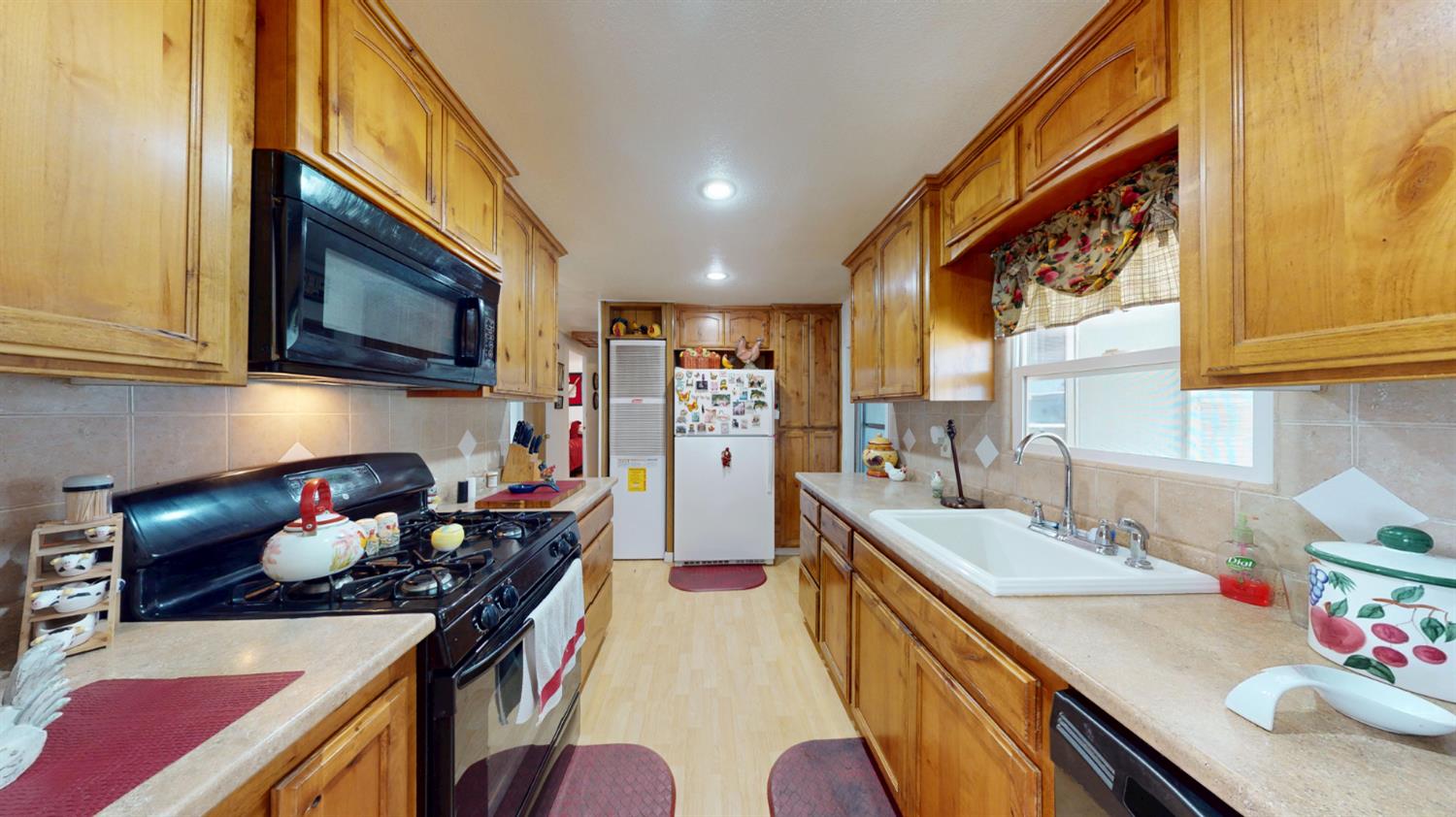 2505 Jackson #132, Escalon, CA 95320