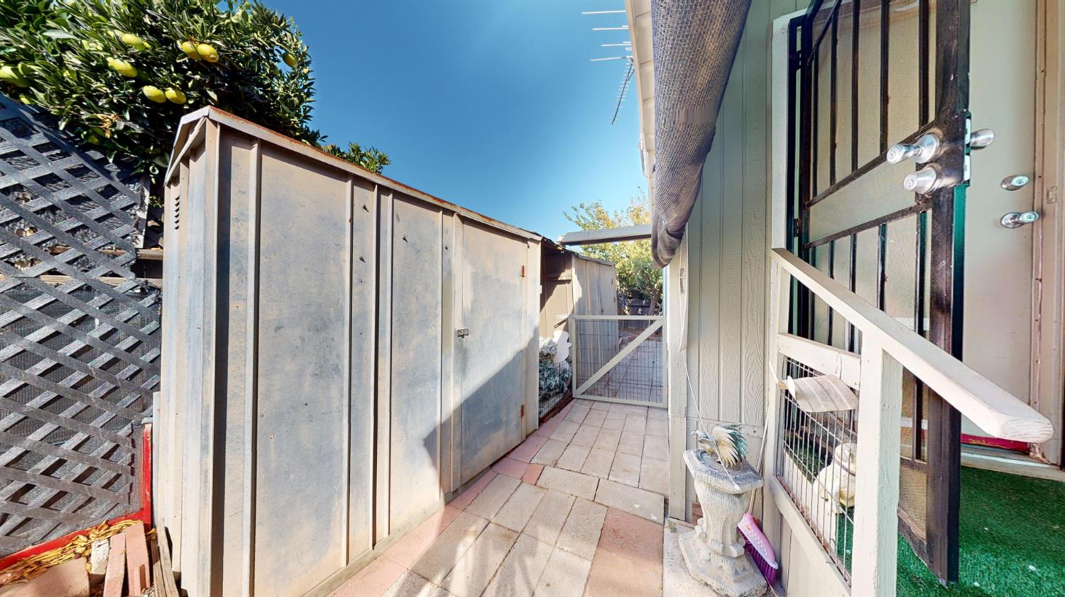 2505 Jackson #132, Escalon, CA 95320