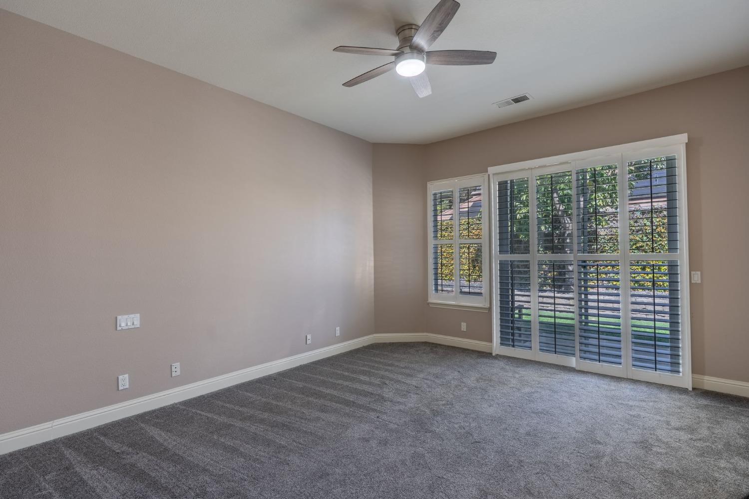 1153 E Milgeo, Ripon, CA 95366