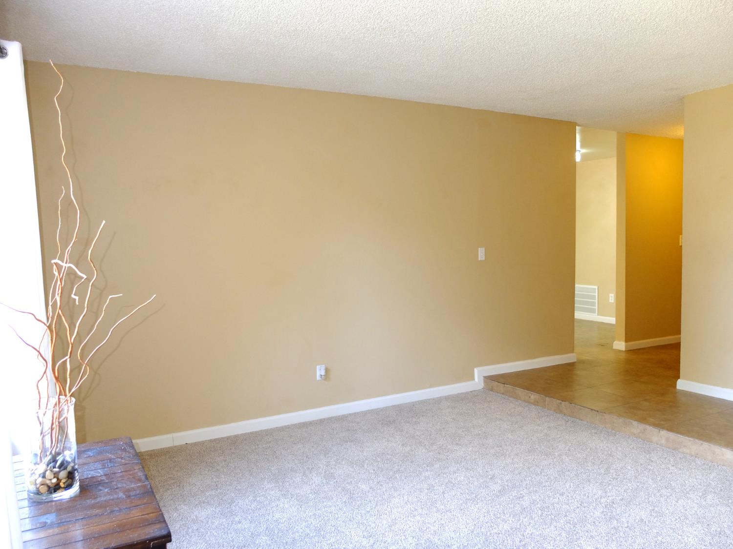 1813 Murrietta Ln, Modesto, CA 95355