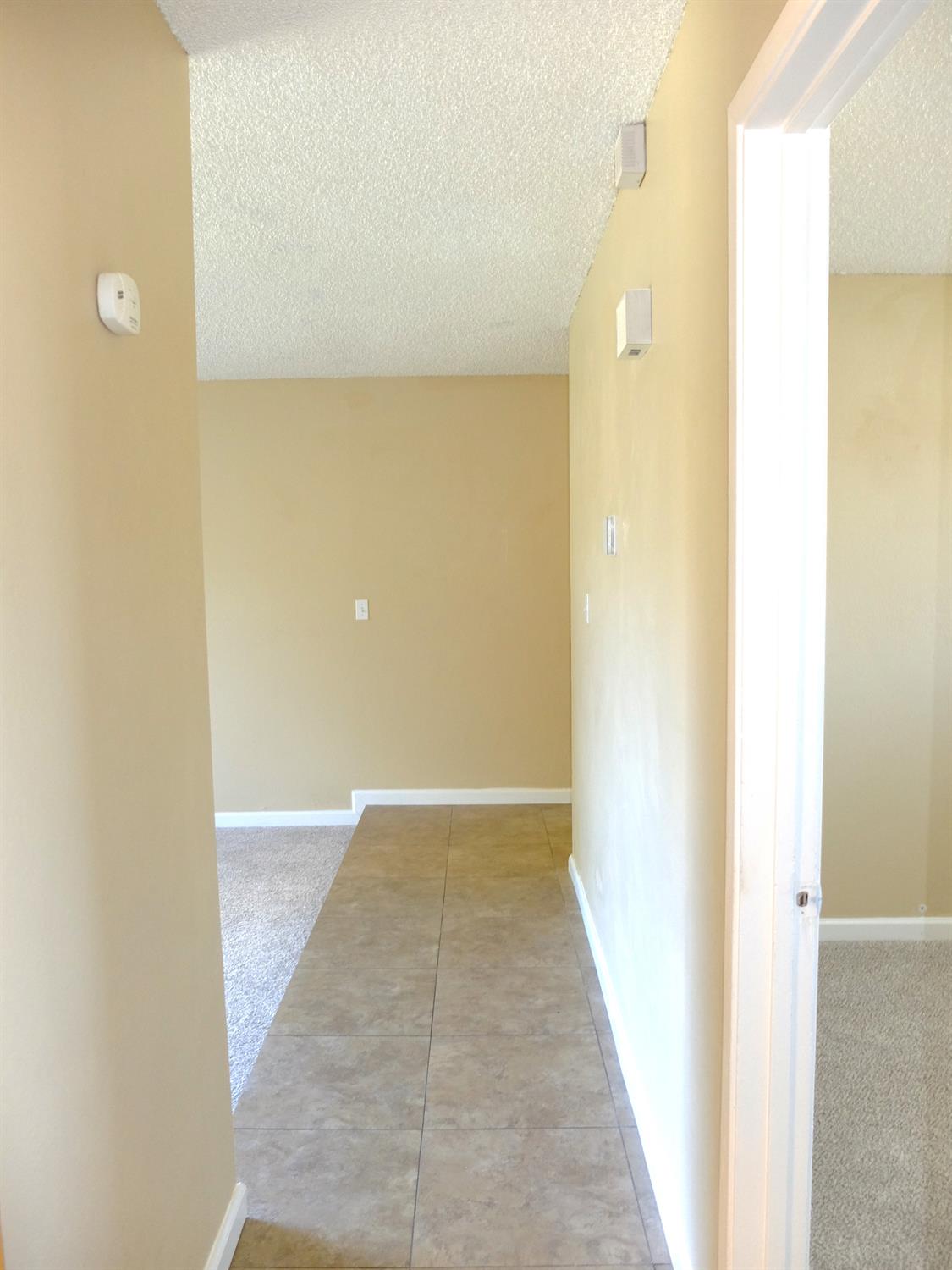 1813 Murrietta Ln, Modesto, CA 95355