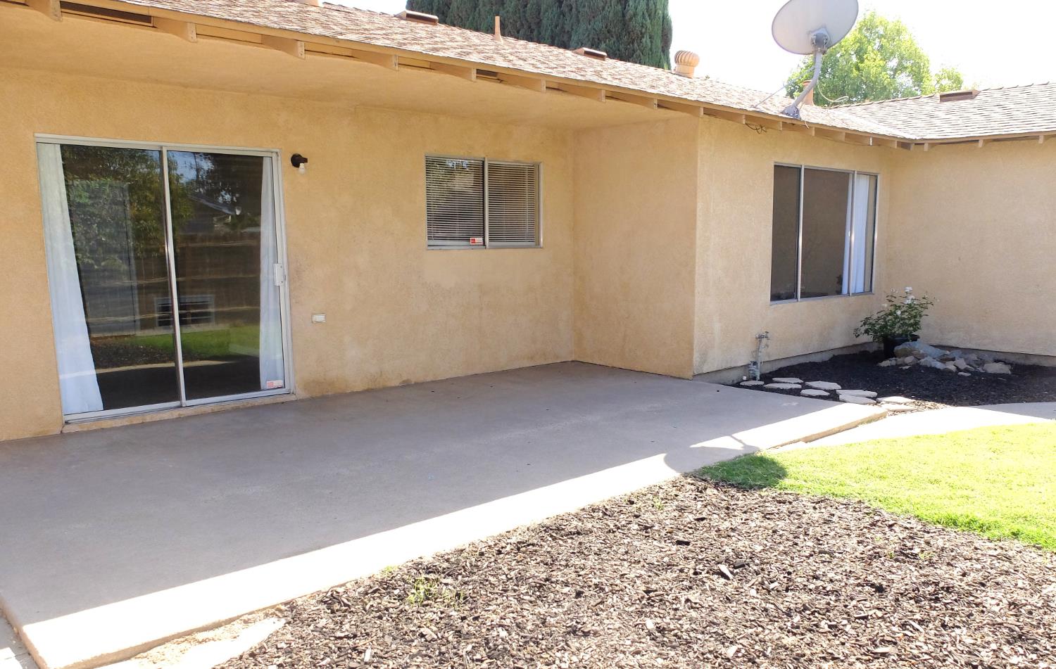 1813 Murrietta Ln, Modesto, CA 95355