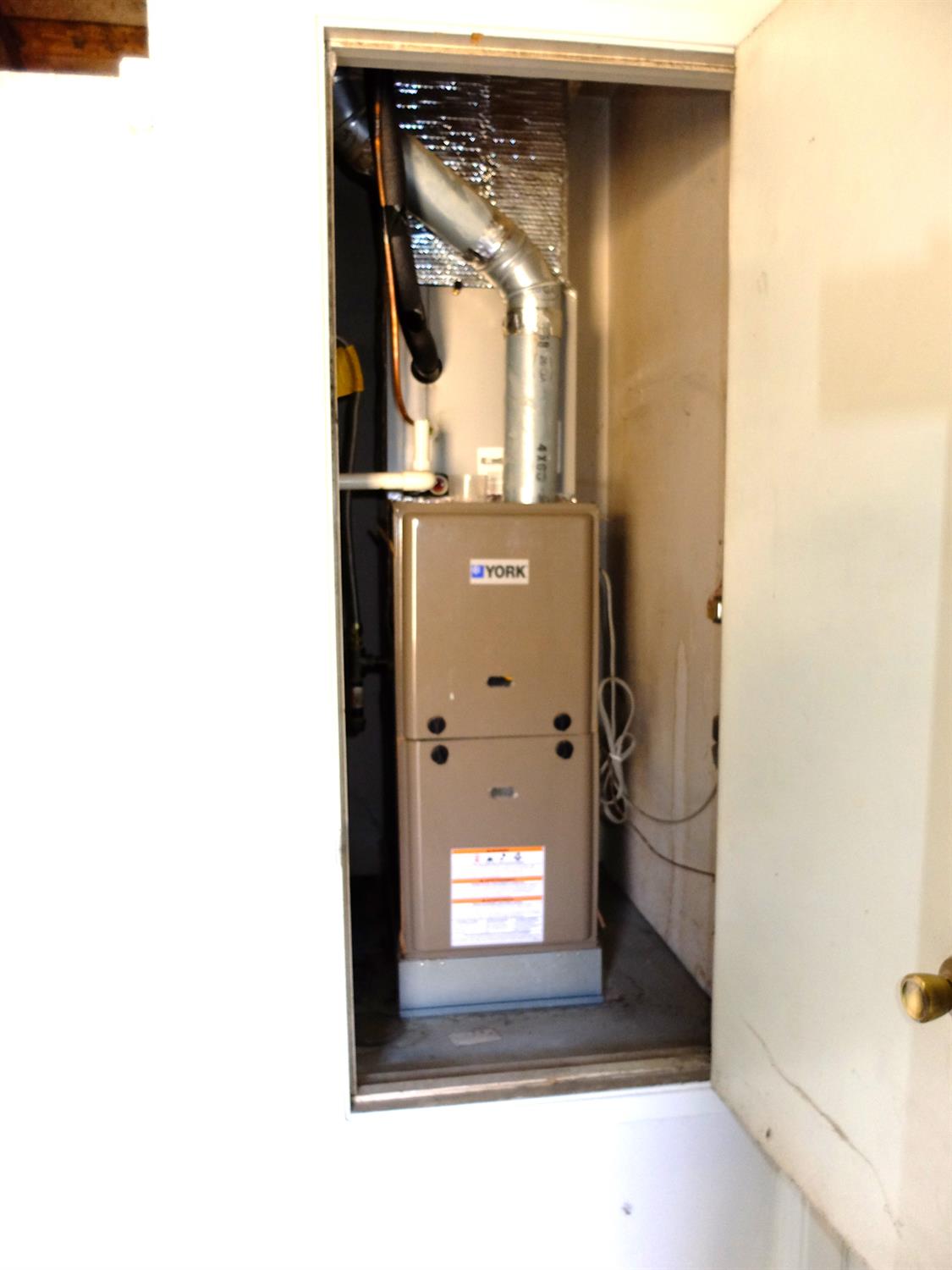 1813 Murrietta Ln, Modesto, CA 95355