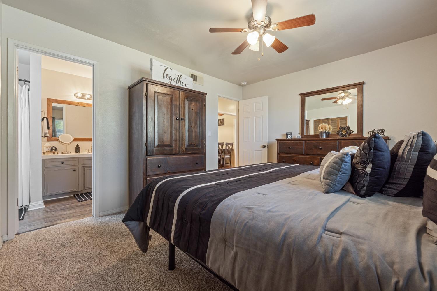 1612 Angelene Dr, Modesto, CA 95355