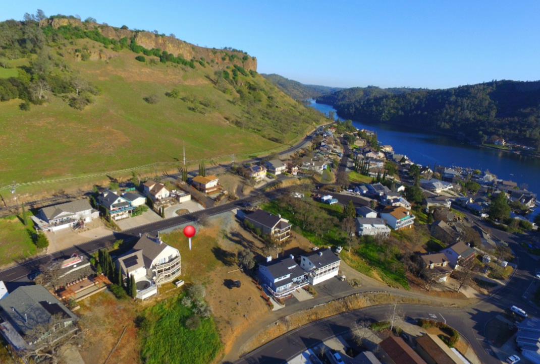 572 Poker Flat Rd, Copperopolis, CA 95228