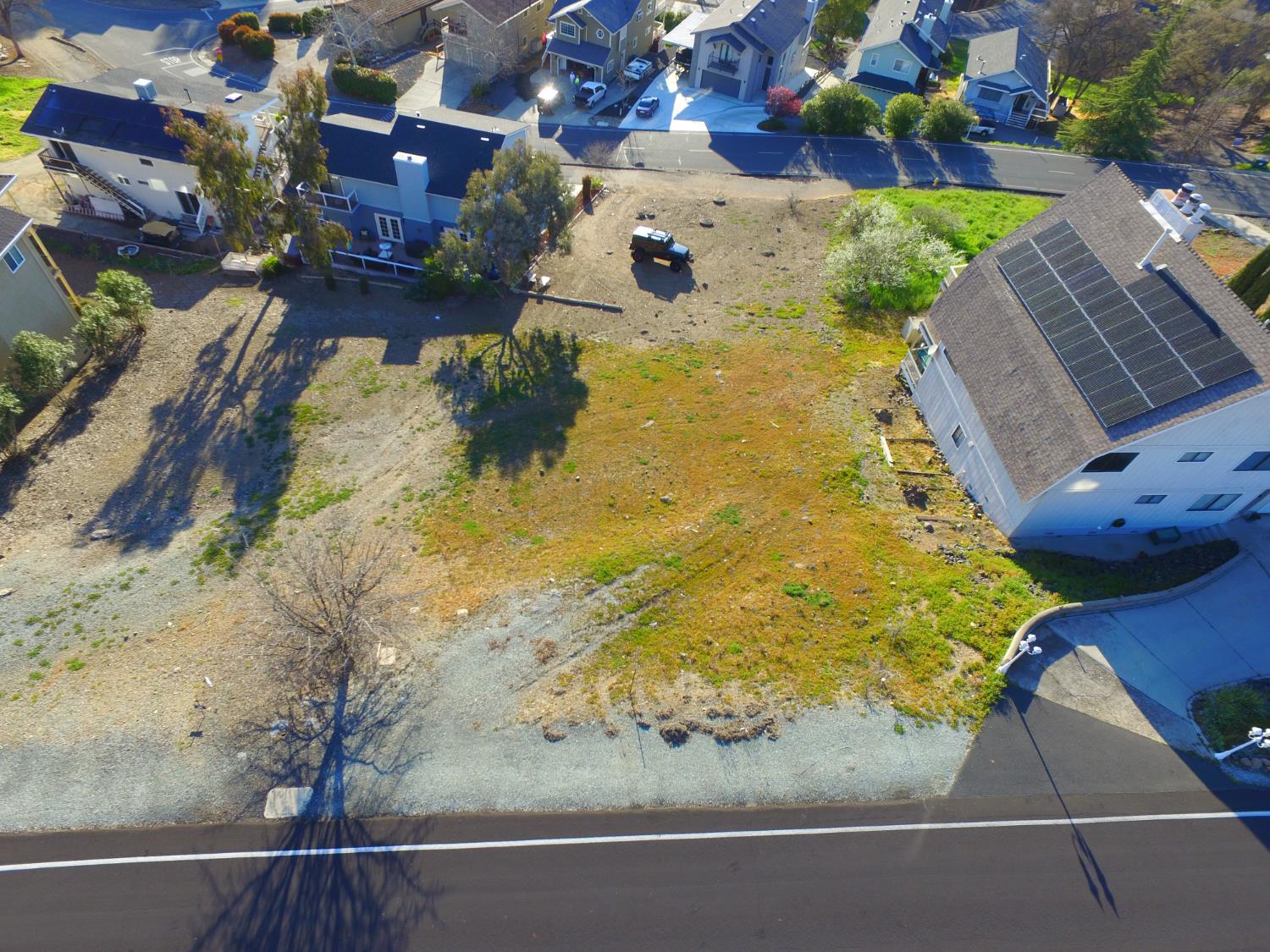 572 Poker Flat Rd, Copperopolis, CA 95228