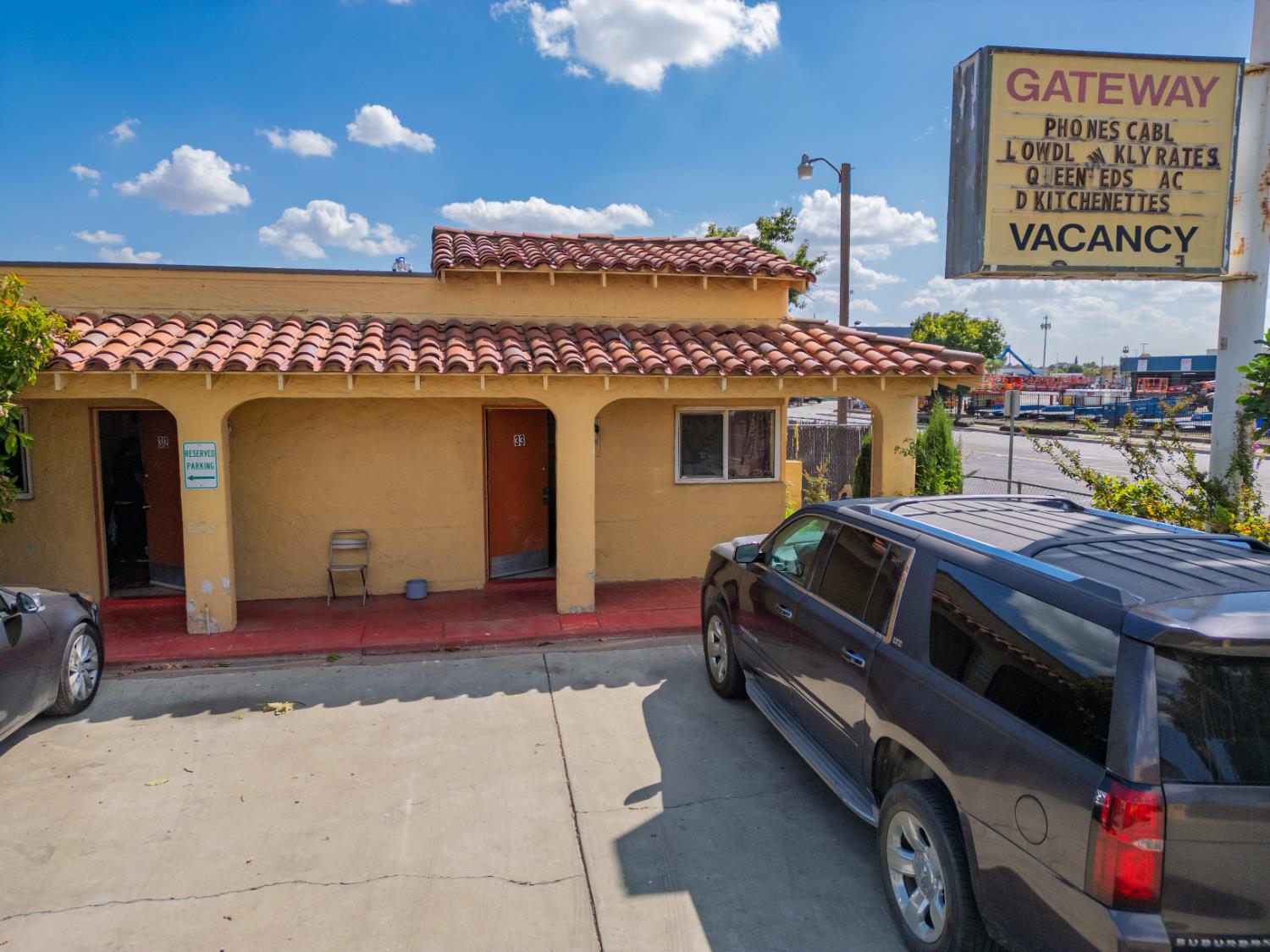 1407 W 16th St, Merced, CA 95340