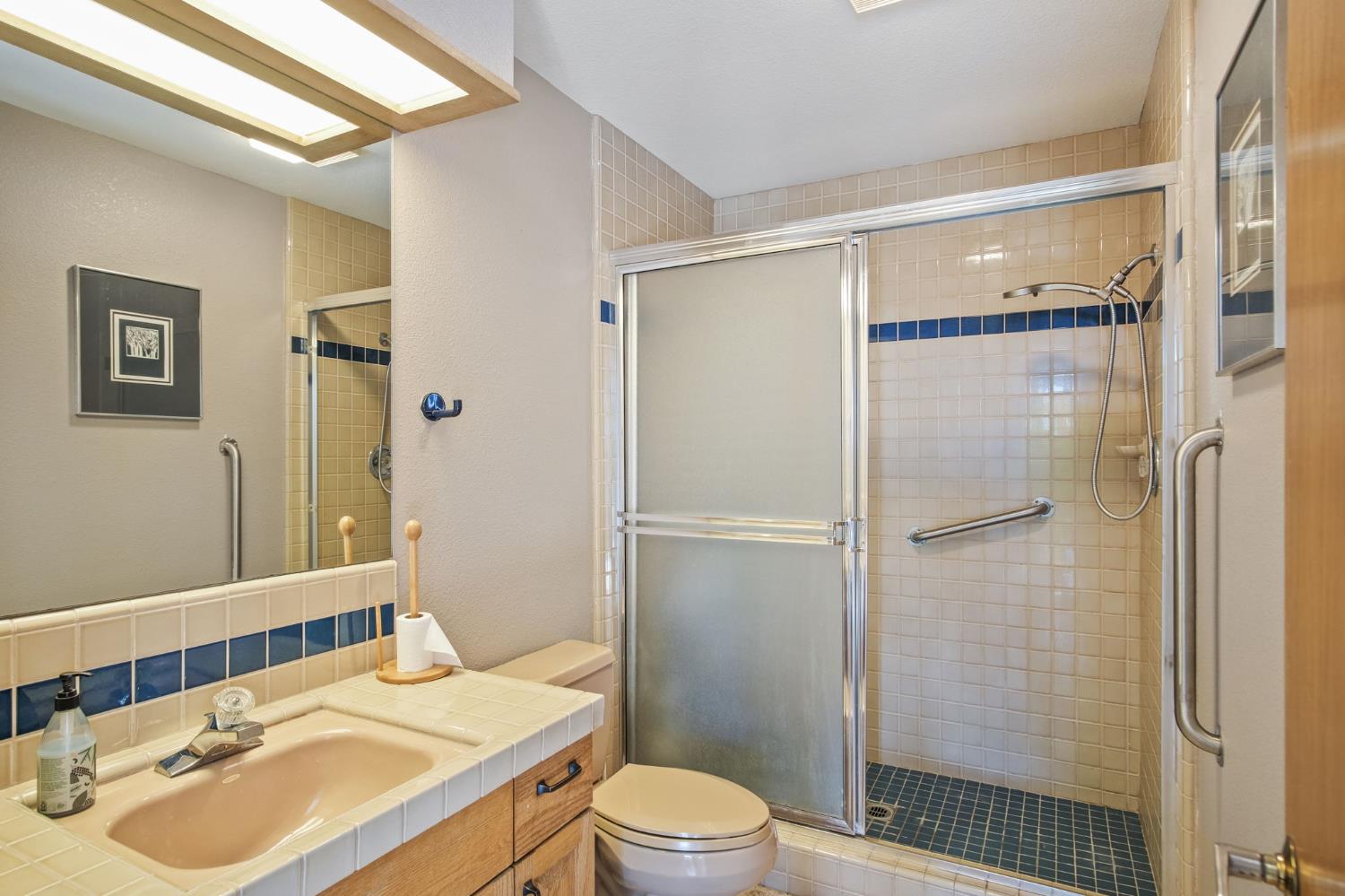 5030 River Rd, Oakdale, CA 95361