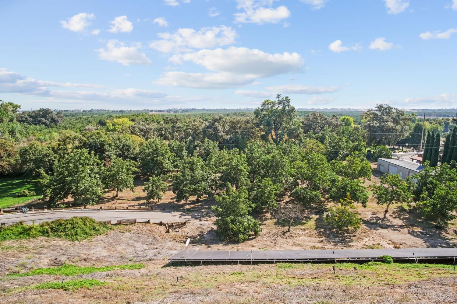 5030 River Rd, Oakdale, CA 95361