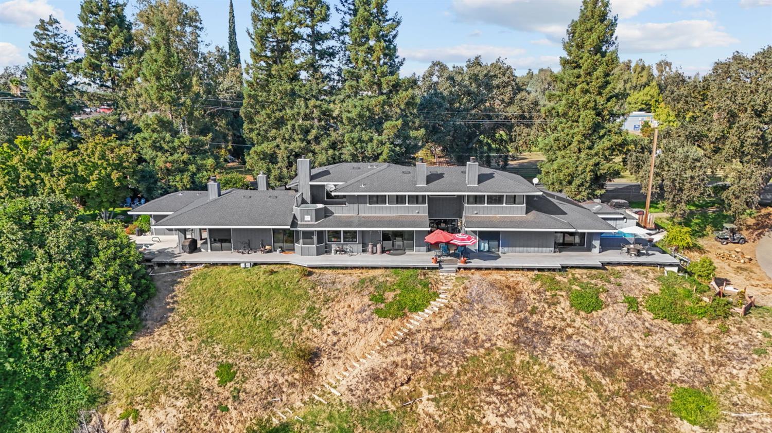 5030 River Rd, Oakdale, CA 95361