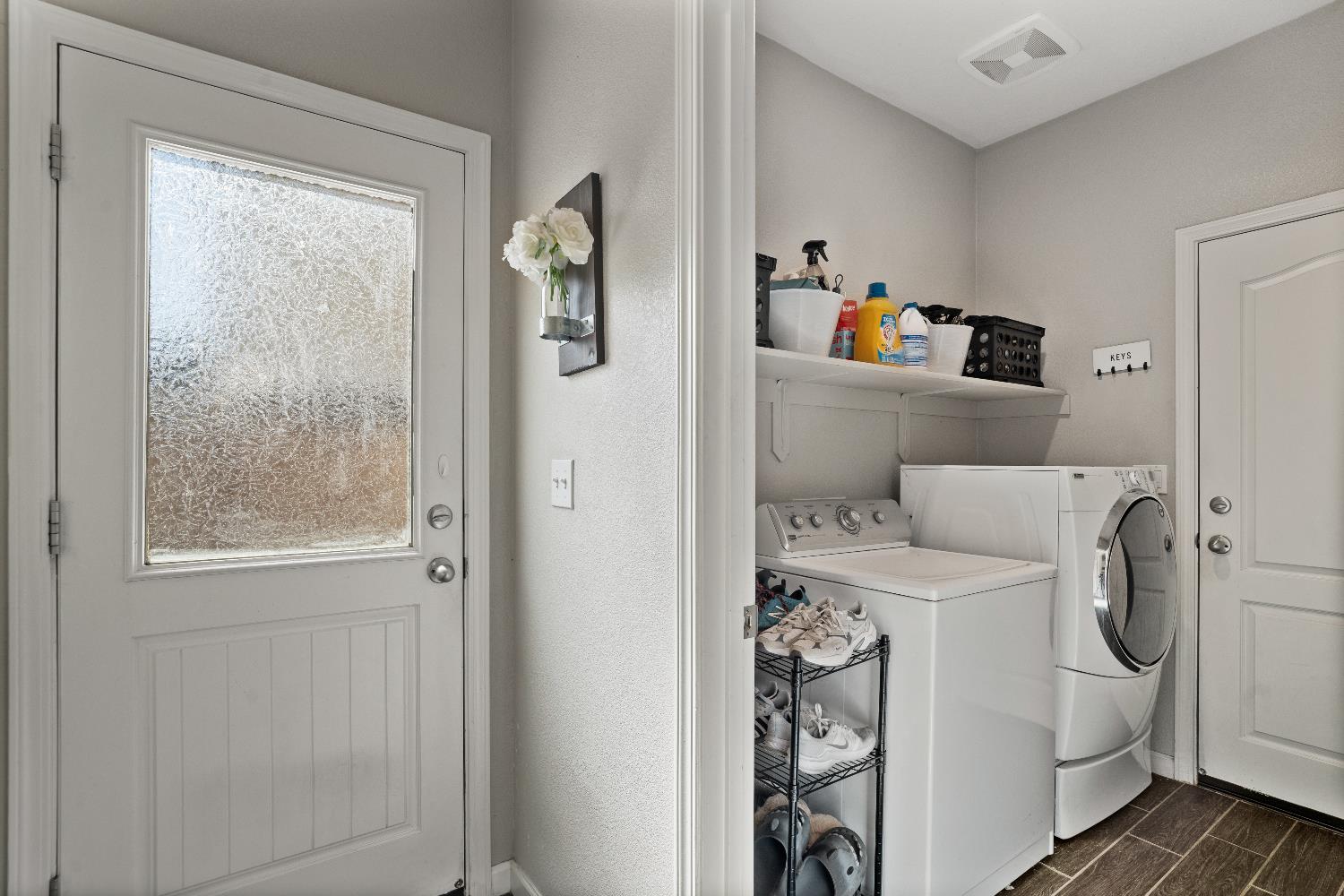 2241 Novi Dr, Riverbank, CA 95367