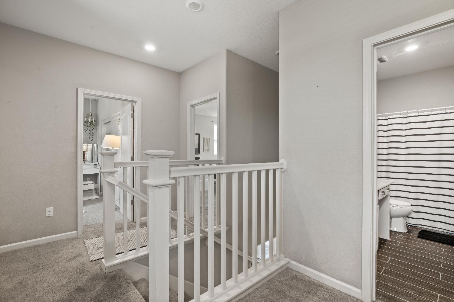 2241 Novi Dr, Riverbank, CA 95367