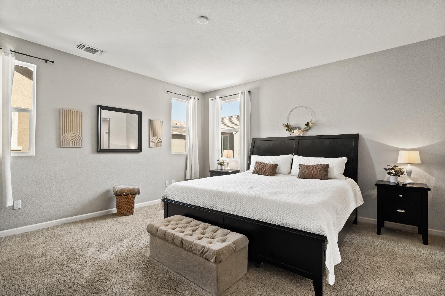 2241 Novi Dr, Riverbank, CA 95367