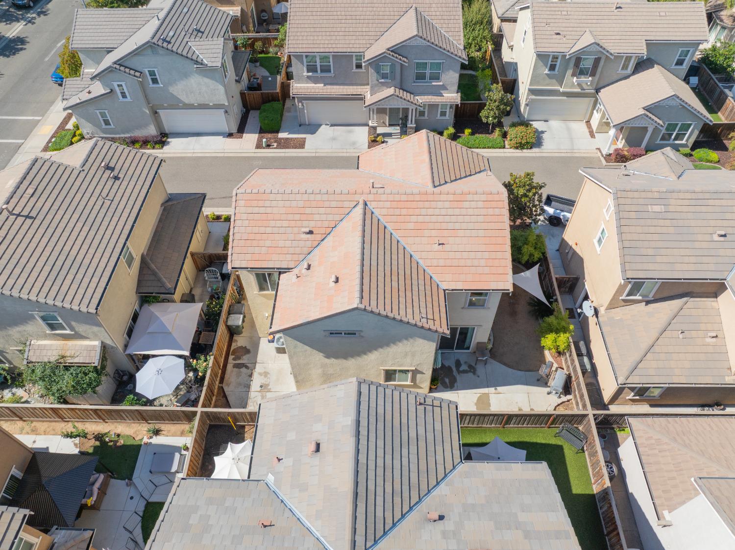 2241 Novi Dr, Riverbank, CA 95367