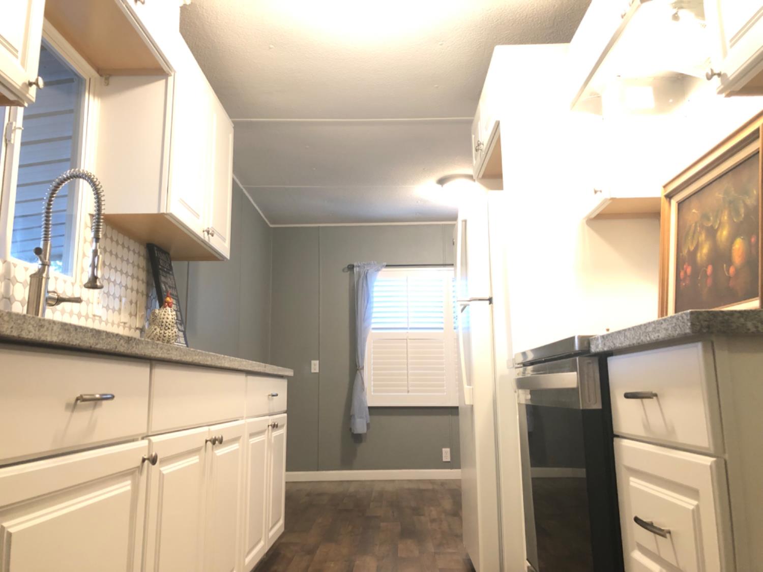 425 20th Century Blvd #D17, Turlock, CA 95380