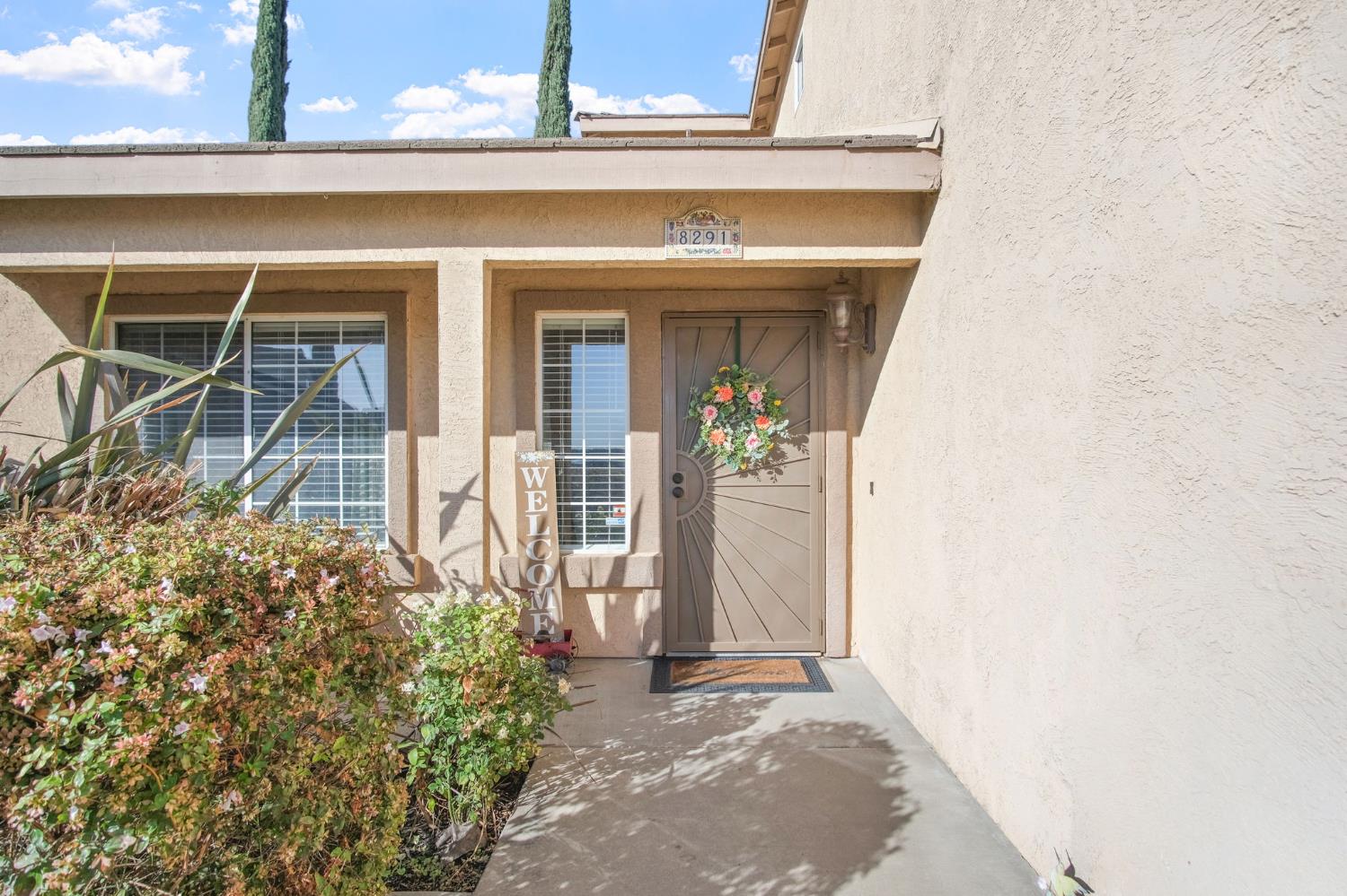 8291 Bridgeport Dr, Hilmar, CA 95324